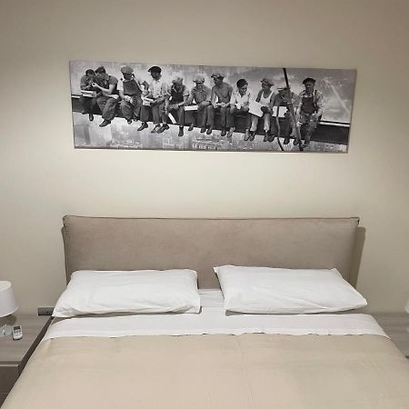 Anna'S Luxury Apartment ปาแลร์โม ภายนอก รูปภาพ