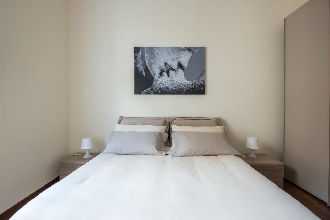 Anna'S Luxury Apartment ปาแลร์โม ภายนอก รูปภาพ