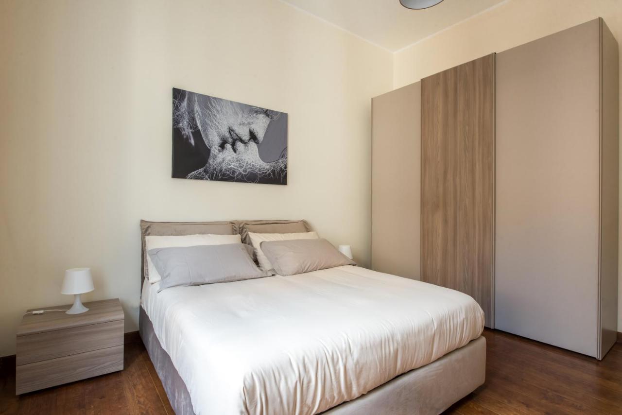 Anna'S Luxury Apartment ปาแลร์โม ภายนอก รูปภาพ